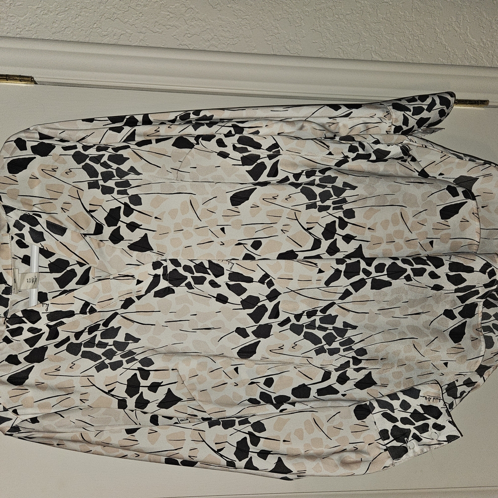 Abstract Patterned Blouse